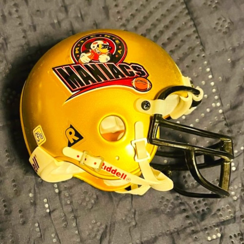 Disney Mini Helmet Ridell  Mickey Maniacs Size 3-5/8 VERY VERY RARE !